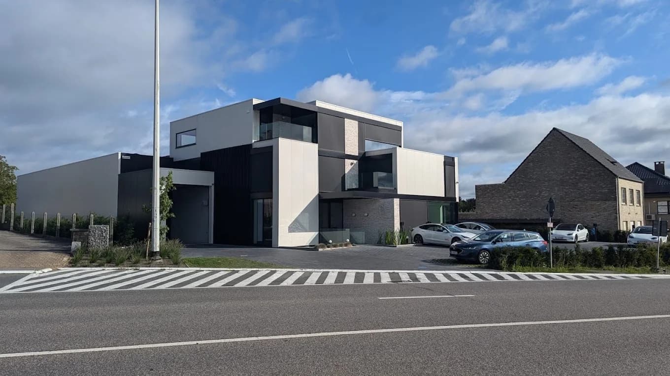 De thuisbasis van EWL Energies in Roosdaal